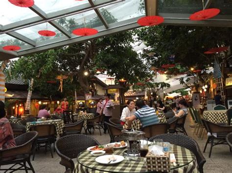 zhuhai restaurants|zhuhai attractions.